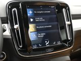 Used 2019 Volvo XC40 T5 Momentum image 4