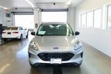 Used 2021 Ford Escape SE w/ SE Sport Appearance Package image 2