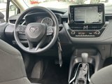 Used 2022 Toyota Corolla LE image 2