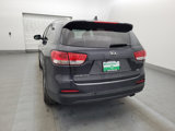 Used 2017 Kia Sorento LX w/ LX Convenience Package image 6
