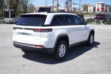 New 2025 Jeep Grand Cherokee Laredo image 3