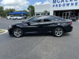 Used 2024 Volkswagen Jetta SE image 3