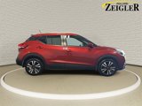 Used 2018 Nissan Kicks SV image 4