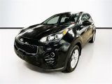 Used 2017 Kia Sportage LX image 3