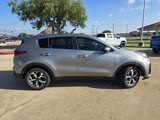 Used 2020 Kia Sportage LX w/ LX Popular Package image 2