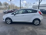Used 2015 Ford Fiesta SE image 6