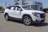Used 2022 GMC Terrain SLE w/ Driver Convenience Package image 4