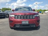 Used 2018 Jeep Grand Cherokee Altitude image 3