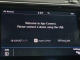 Used 2018 Volkswagen Tiguan SEL Premium image 4