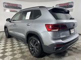 Used 2022 Volkswagen Taos S image 5
