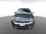 Used 2024 Nissan Sentra SV image 3