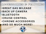 Used 2017 Nissan Rogue S w/ S Appearance Package image 4