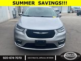 Used 2021 Chrysler Pacifica Touring-L image 6