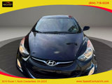 Used 2012 Hyundai Elantra GLS image 2