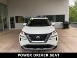 Used 2023 Nissan Rogue SV image 2
