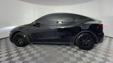 Used 2021 Tesla Model Y Long Range image 5