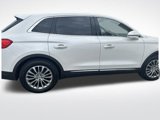 Used 2016 Lincoln MKX Select image 6