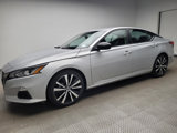 Used 2022 Nissan Altima 2.5 SR image 2