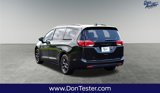 Used 2019 Chrysler Pacifica Touring-L Plus w/ S Appearance Package image 6