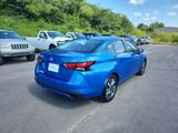 Used 2023 Nissan Versa SV image 3