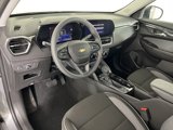 Used 2025 Chevrolet TrailBlazer LS w/ LS Convenience Package image 2