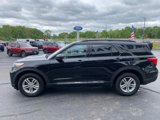 Used 2022 Ford Explorer XLT w/ Equipment Group 202A image 4