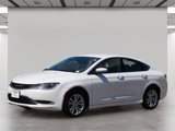 Used 2015 Chrysler 200 Limited image 2