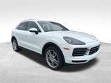 Used 2023 Porsche Cayenne image 3