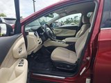 Used 2020 Nissan Murano SV image 3