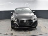 Used 2023 Nissan Versa SV image 2