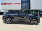 Certified 2020 Porsche Macan image 4