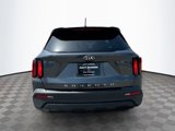 Used 2021 Kia Sorento LX image 5