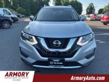 Used 2020 Nissan Rogue SV image 2