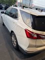 Used 2018 Chevrolet Equinox LT image 2