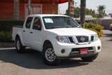 Used 2016 Nissan Frontier SV image 2
