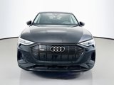 Used 2022 Audi e-tron Prestige w/ Prestige Package image 2