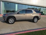 Used 2019 Chevrolet Traverse LT image 2