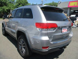 Used 2017 Jeep Grand Cherokee Limited image 3