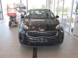 Used 2017 Kia Sportage LX image 2