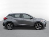 Used 2018 Nissan Kicks SV image 2