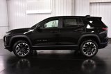 New 2025 Chevrolet Equinox LT image 4