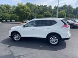 Used 2016 Nissan Rogue SV w/ SV Premium Package image 5