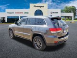 Used 2019 Jeep Grand Cherokee Limited w/ Trailer Tow Group IV image 5