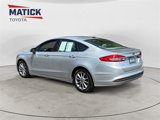 Used 2017 Ford Fusion SE w/ Fusion SE Technology Package image 5