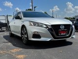Used 2020 Nissan Altima 2.5 SR image 2