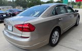Used 2016 Volkswagen Passat 1.8T S image 5