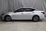 Used 2024 Nissan Altima 2.5 SV image 6