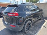 Used 2018 Jeep Cherokee Latitude w/ Altitude Package image 4