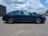 Used 2021 Volkswagen Passat 2.0T SE image 3