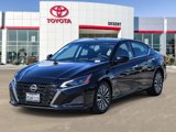 Used 2023 Nissan Altima 2.5 SV image 3